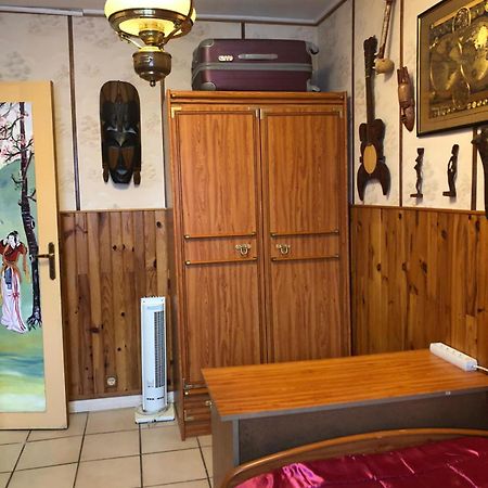 Yufan Apartment La Ville-du-Bois ภายนอก รูปภาพ